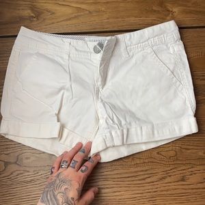 Aeropostale brand white midi rise shorts